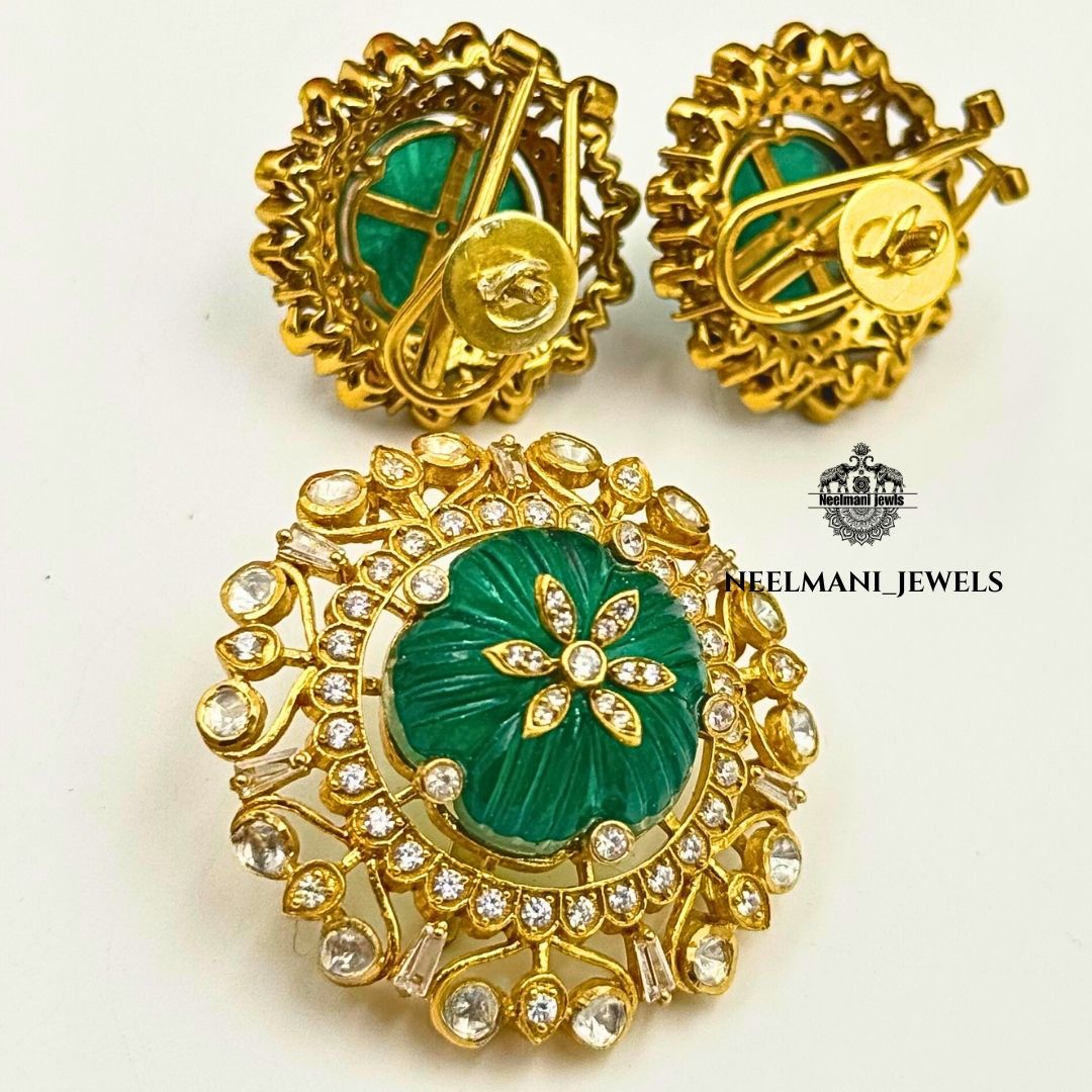 coral and green pendent with stud