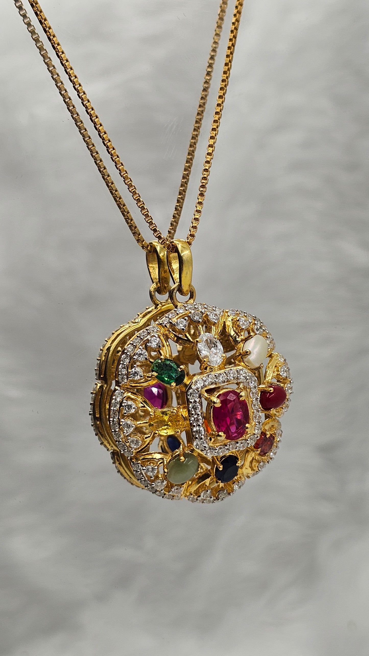 Navratna Pendent 