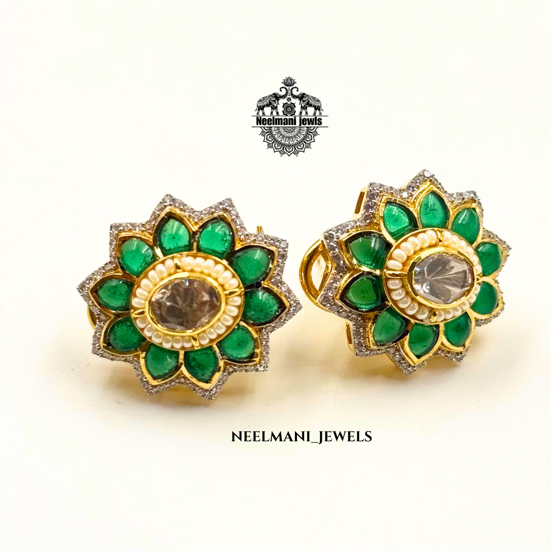 Flora shaped studs