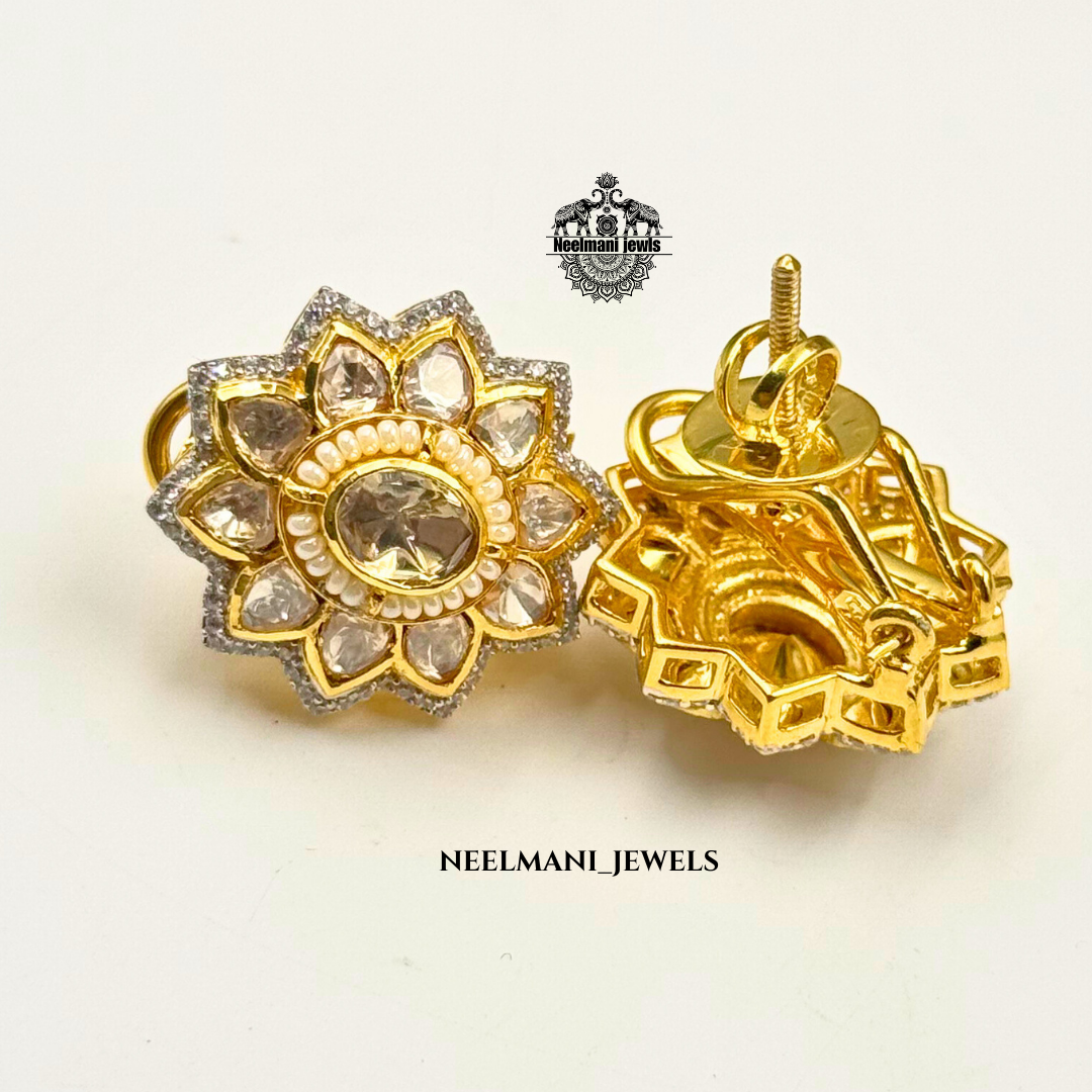 Flora shaped studs